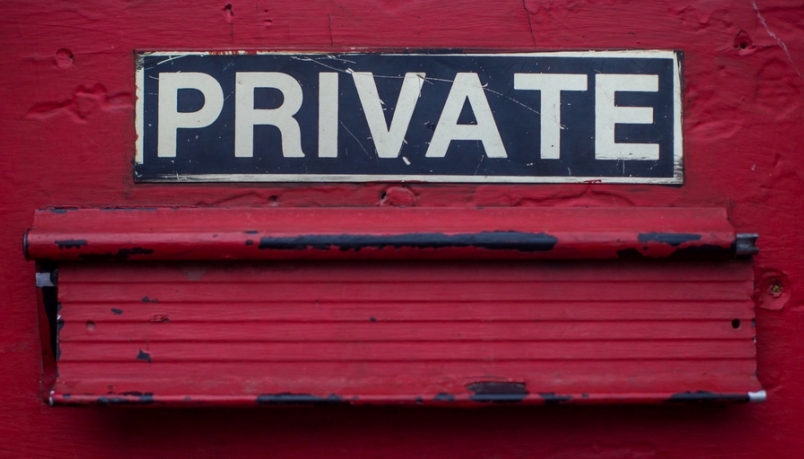 red blog banner with private written above the shutter