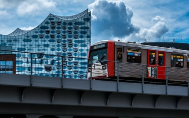 blog banner with a train and cloudy weather in the background